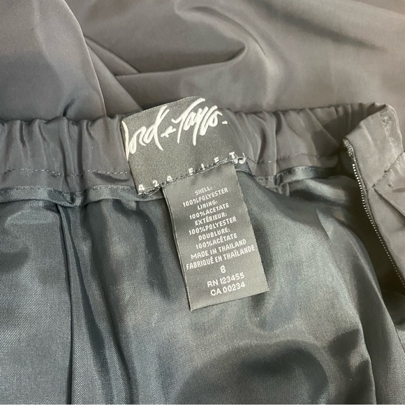 Lord & Taylor • 424 Fifth taffeta pleated midi skirt - Picture 8 of 11